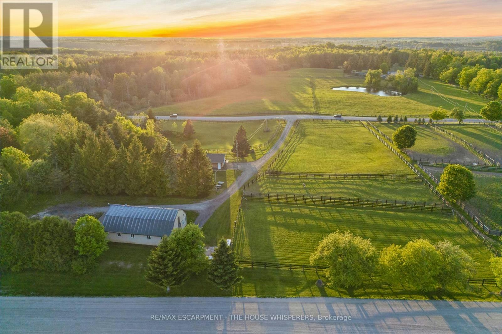 1250 Arkell Road, Milton, ON, N1H 6H8 - 2