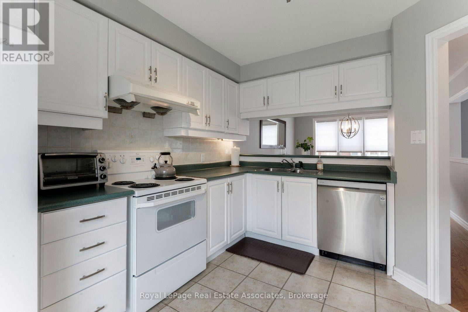 38-5031 Mill Road EAST, Mississauga, ON, L5V 2M5 - 10