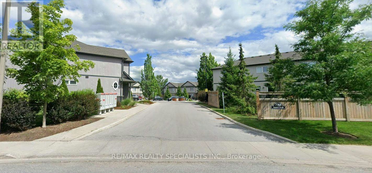 4-7768 Ascot Circle, Niagara Falls, ON, L2H 3P9