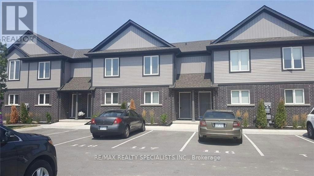 4-7768 Ascot Circle, Niagara Falls, ON, L2H 3P9 - 2