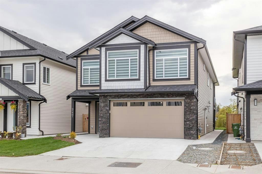 9237 Sitka Place, Chilliwack, BC, V2P 8B6