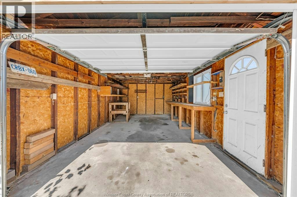 1356 Pillette, Windsor, ON, N8Y 3B9 - 11