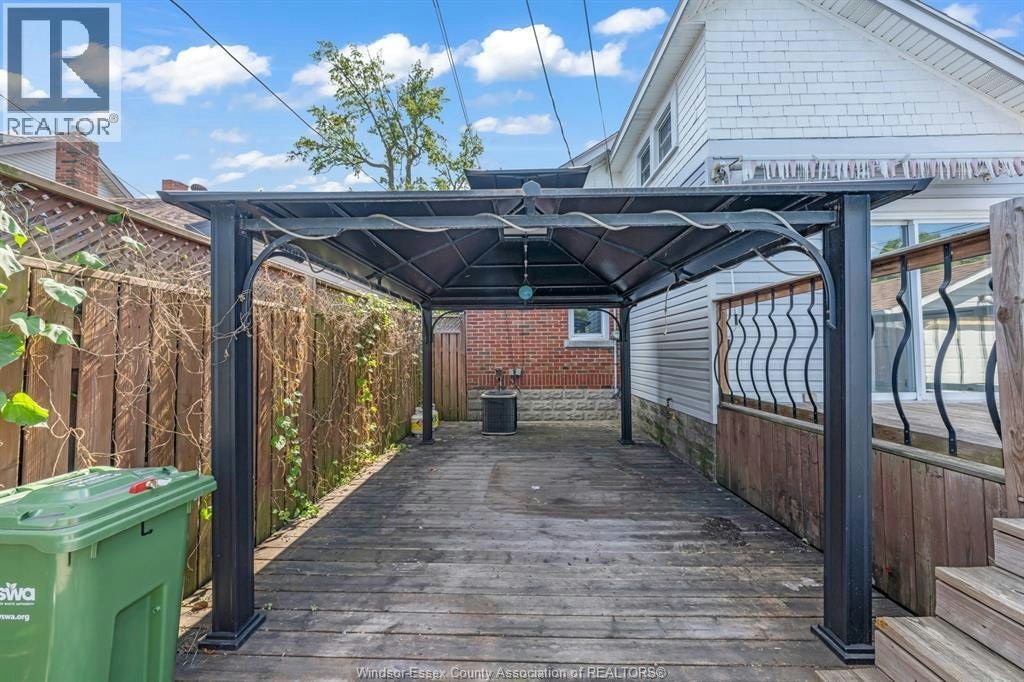 1356 Pillette, Windsor, ON, N8Y 3B9 - 8