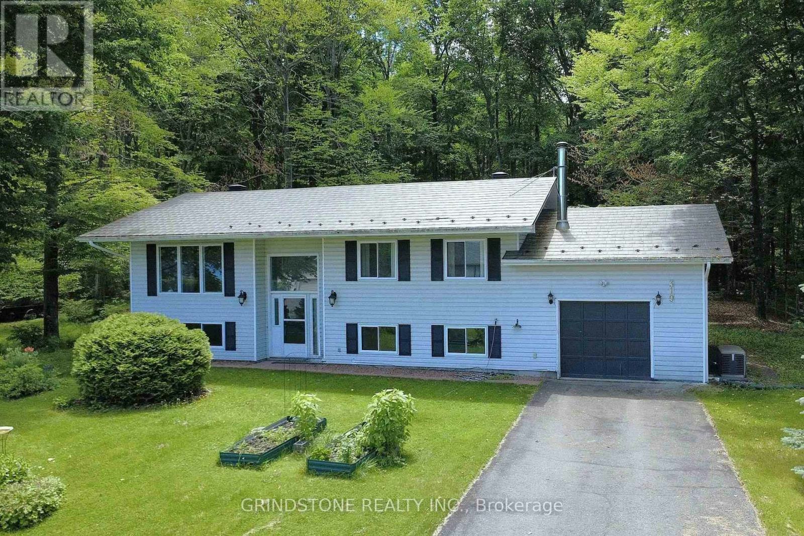319 Riverwood Drive, Ottawa, ON, K0A 3M0