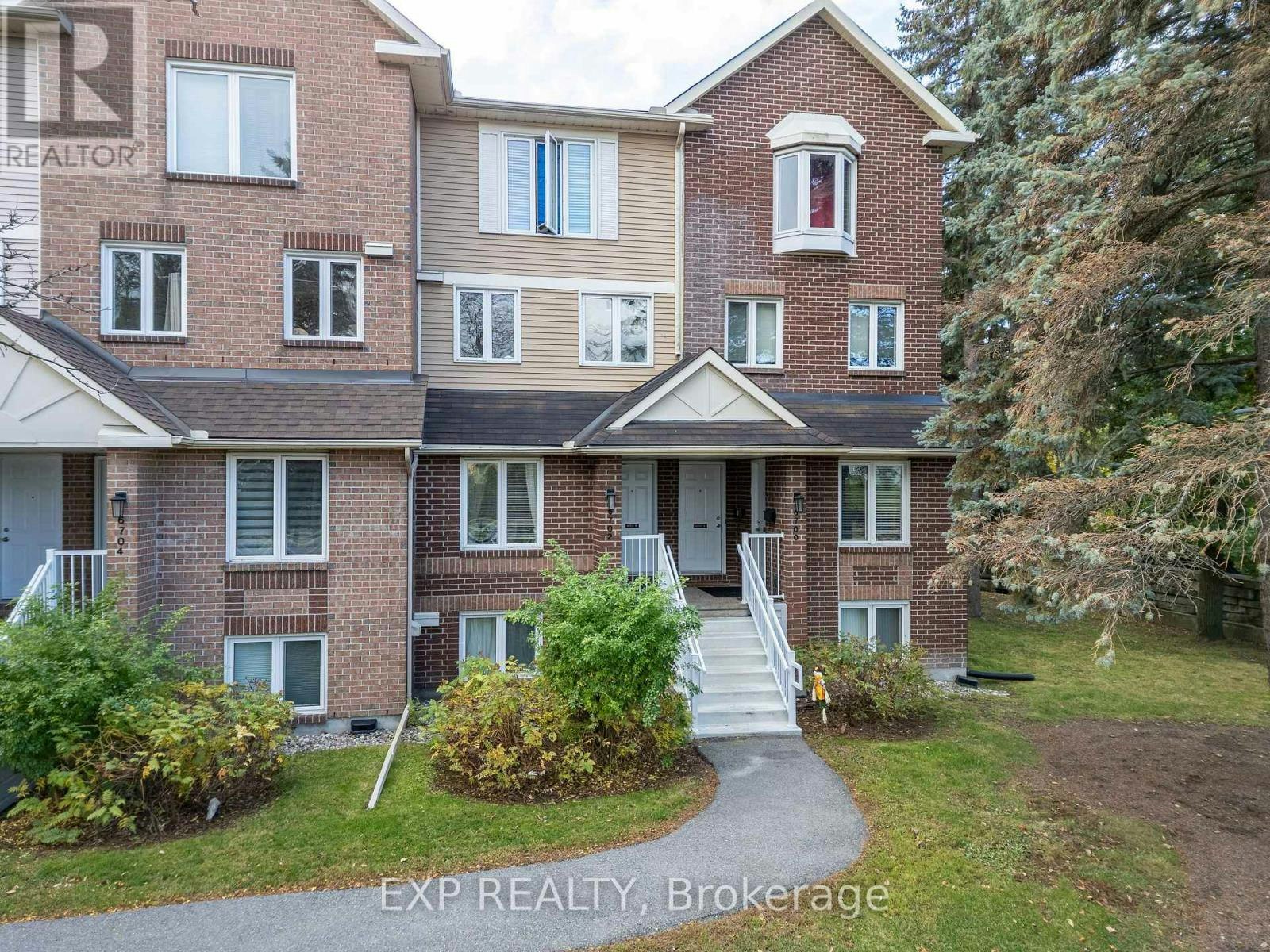 B-6702 Jeanne D'arc Boulevard N, Ottawa, ON, K1C 6E9