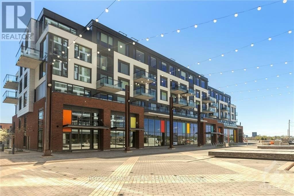 303-320 Miwate Private, Ottawa, ON, K1R 0E1