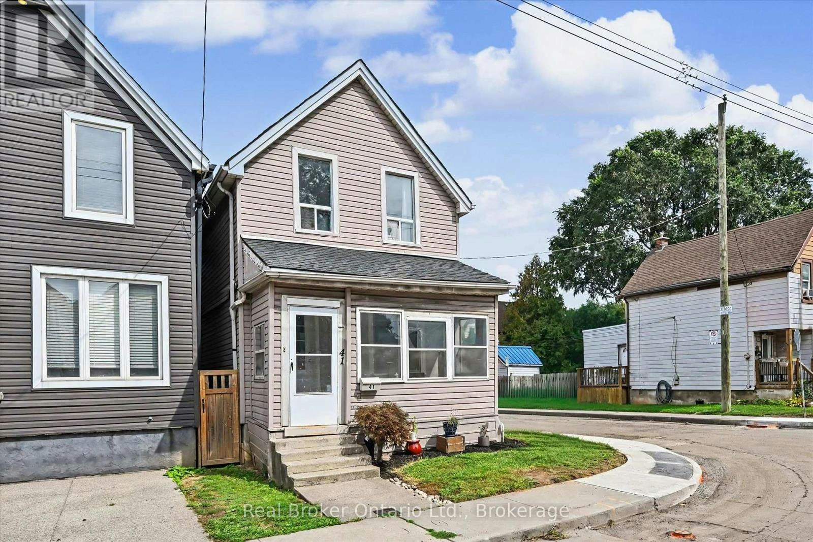 41 Francis Street, Hamilton, ON, L8L 3T9