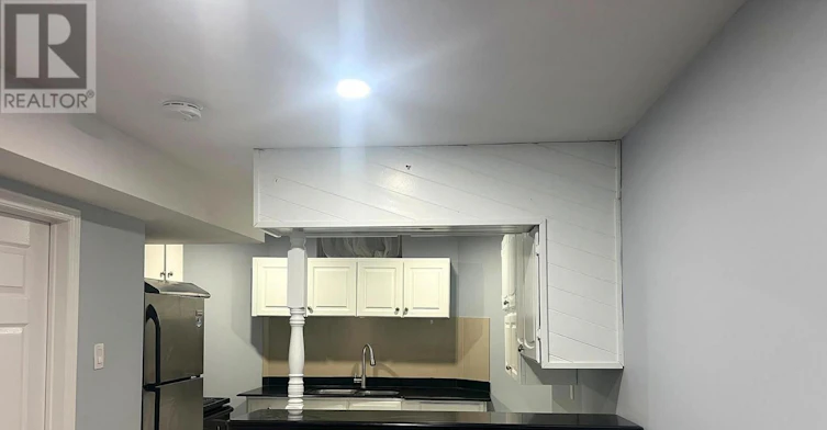 BSMT-43 Fairty Drive, Markham, ON, L3S 3A6