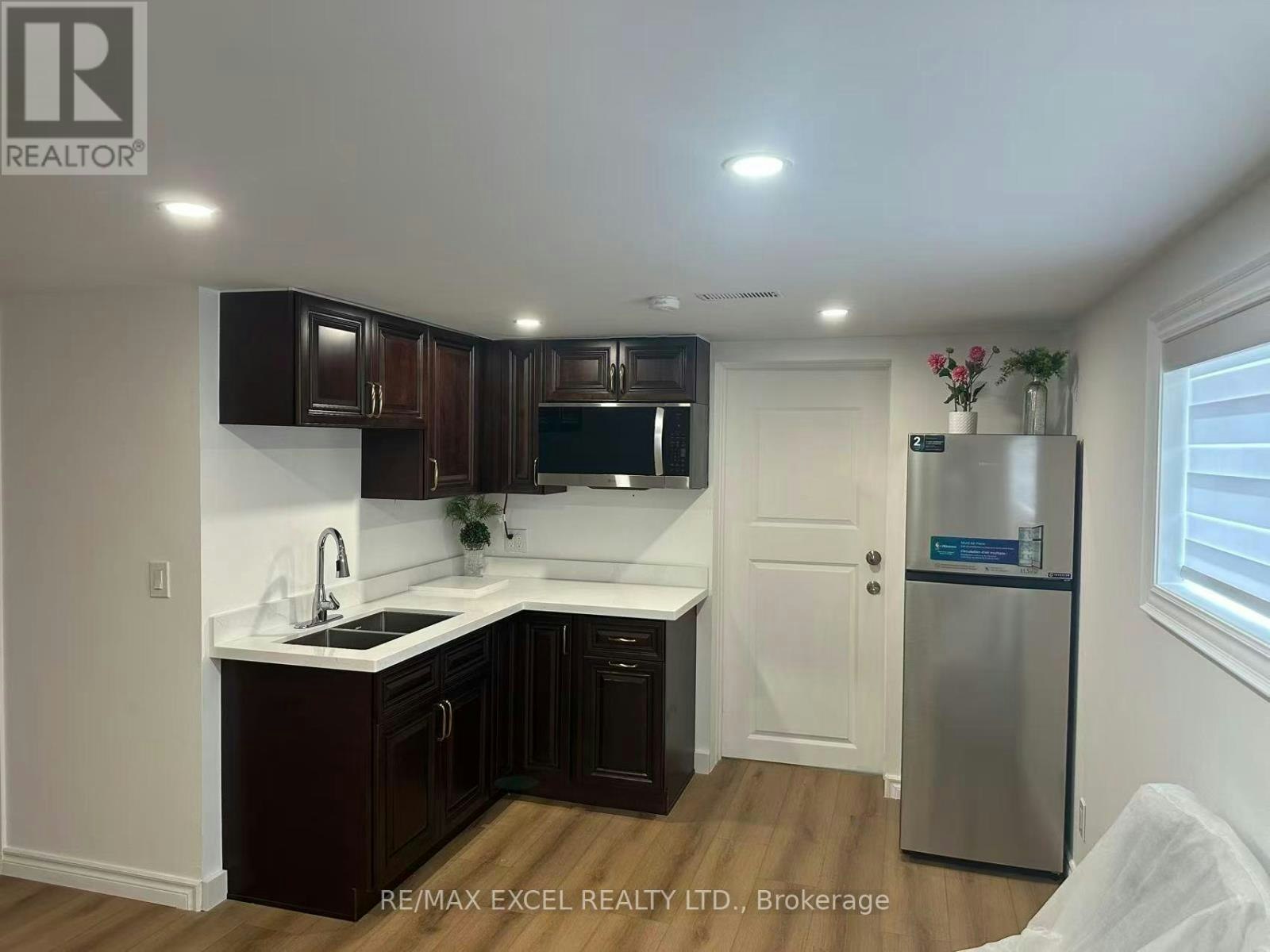 5 Union Street, Markham, ON, L3R 2H4 - 2