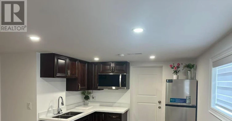 5 Union Street, Markham, ON, L3R 2H4 - 2