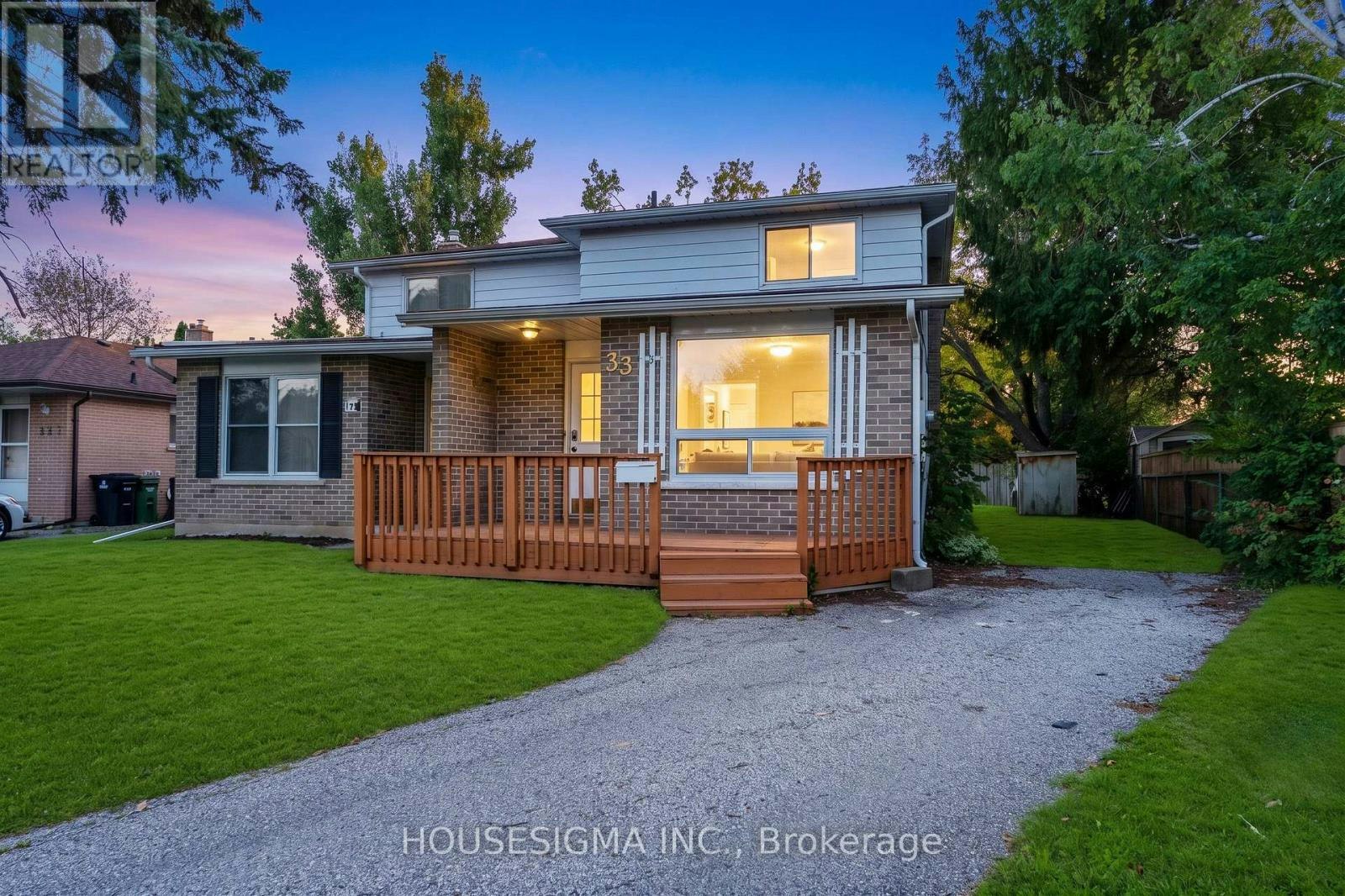33B College Crescent, Barrie, ON, L4M 2W4
