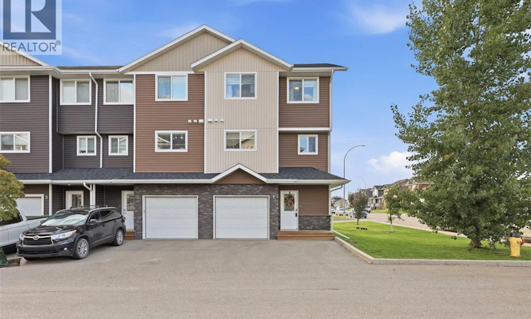 1-1060 Parr Hill Drive