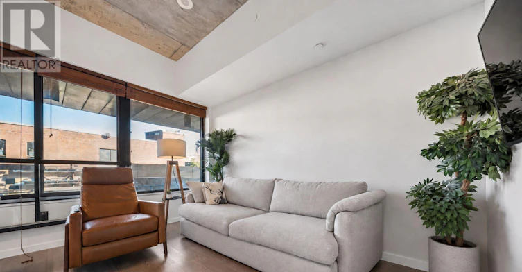 207-383 Sorauren Avenue, Toronto, ON, M6R 0A4 - 20