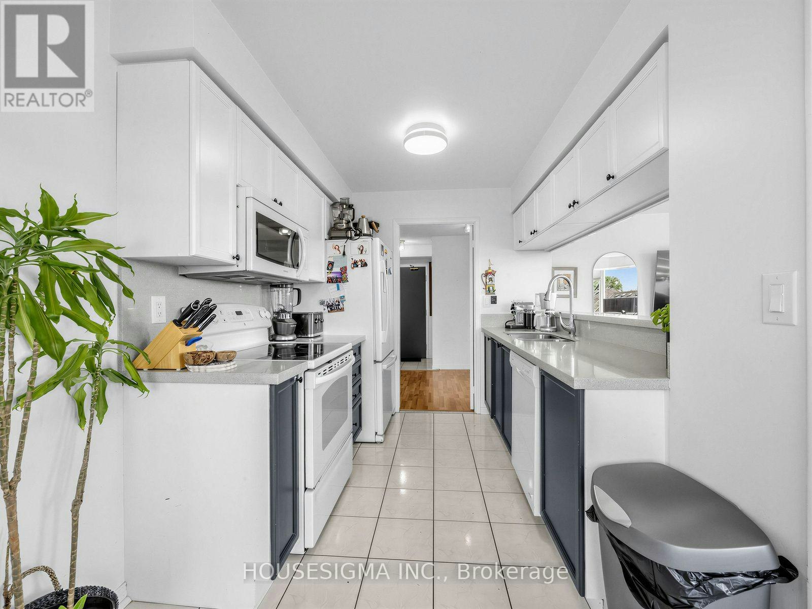 509-190 Manitoba Street, Toronto, ON, M8Y 3Y8 - 13