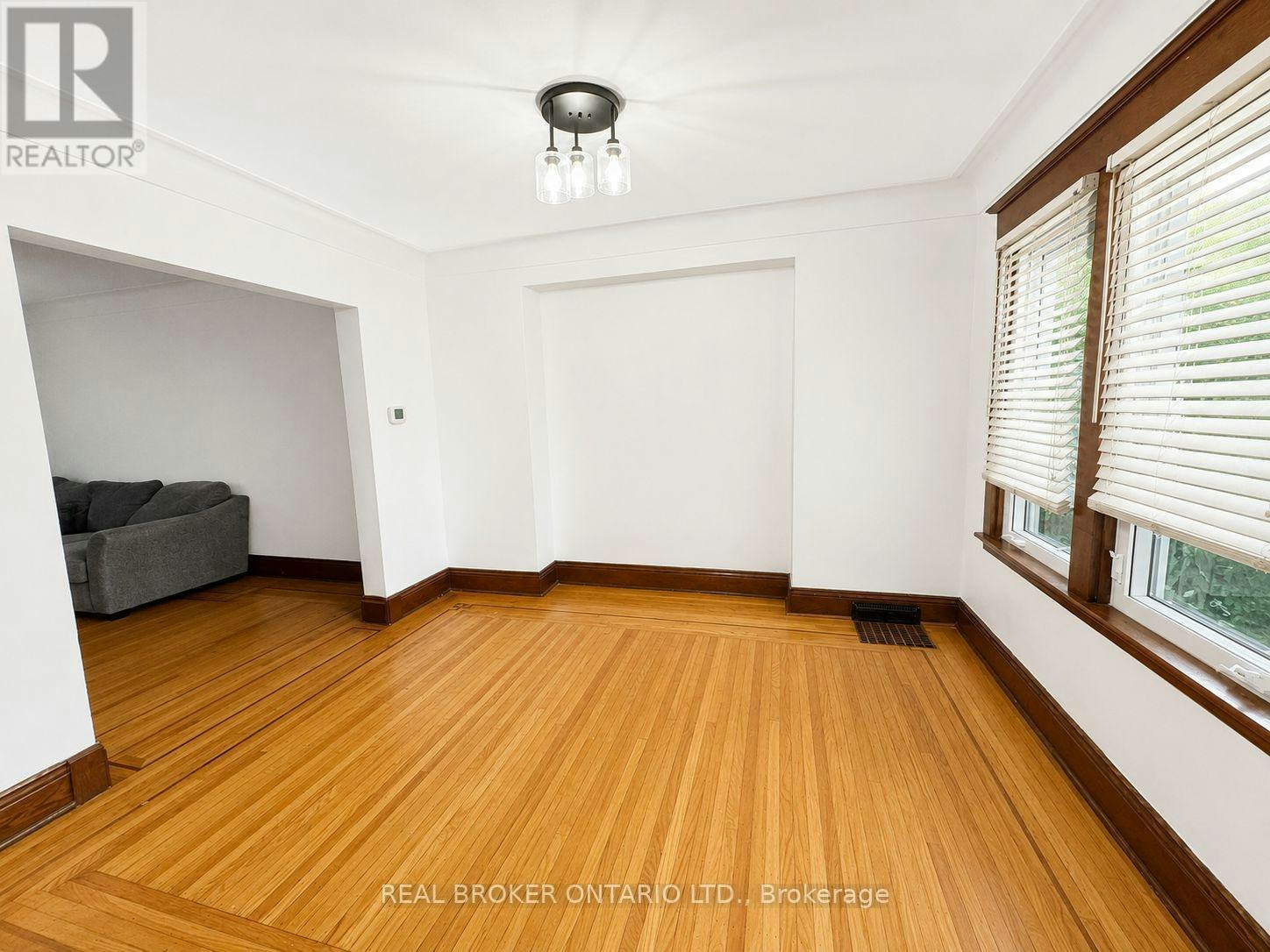 UPPER-272 Stinson Crescent, Hamilton, ON, L8N 1T7 - 8