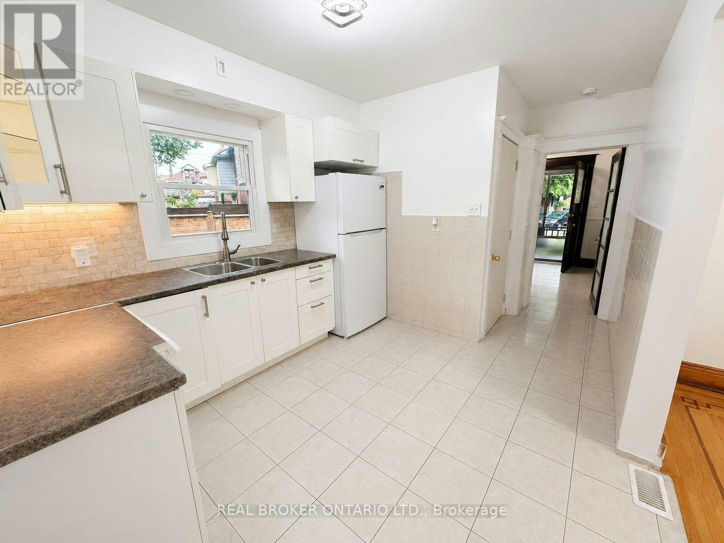 UPPER-272 Stinson Crescent, Hamilton, ON, L8N 1T7 - 7