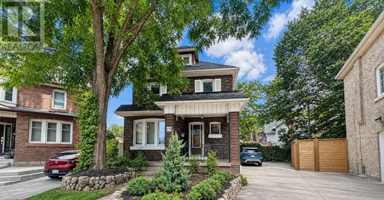 UPPER-272 Stinson Crescent, Hamilton, ON, L8N 1T7