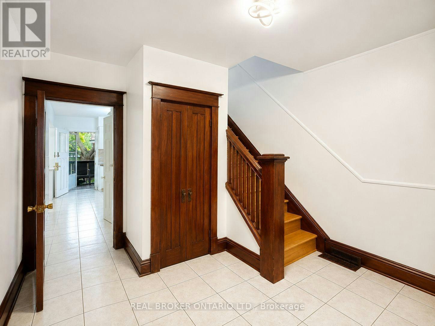 UPPER-272 Stinson Crescent, Hamilton, ON, L8N 1T7 - 4