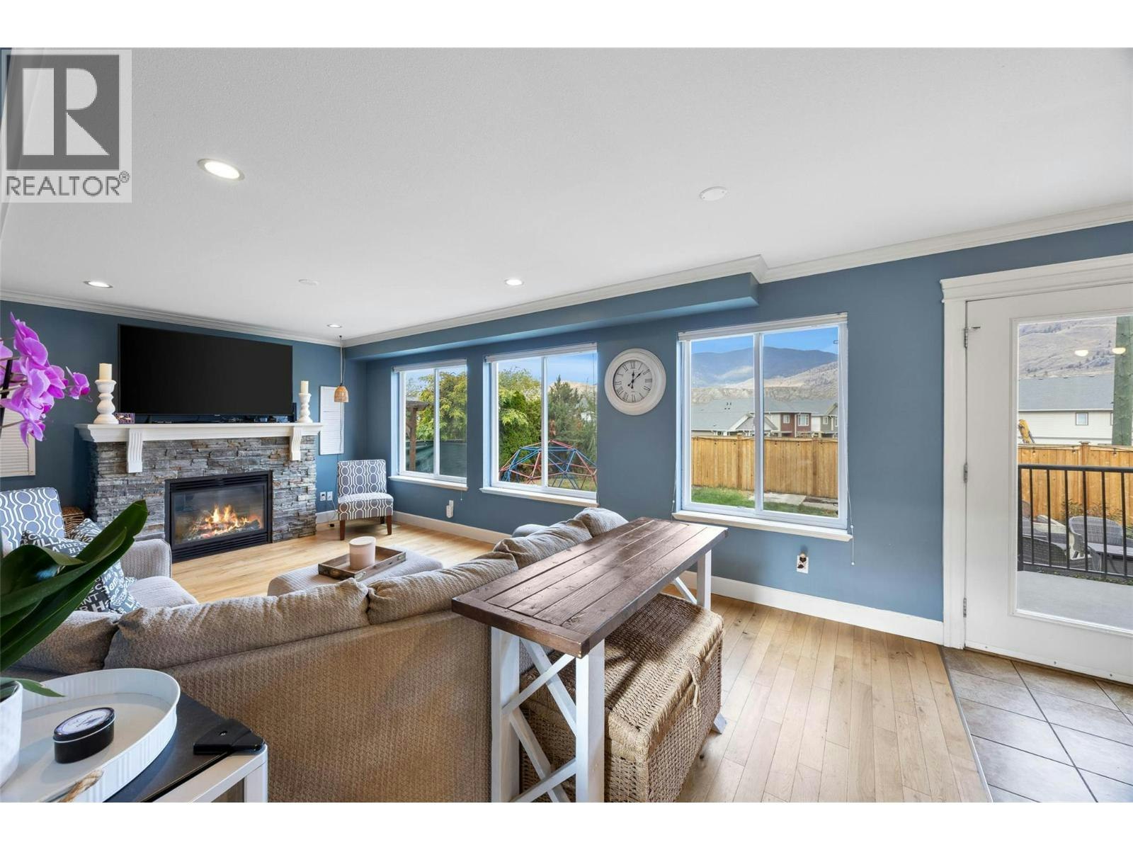 8910 Badger Drive - 4