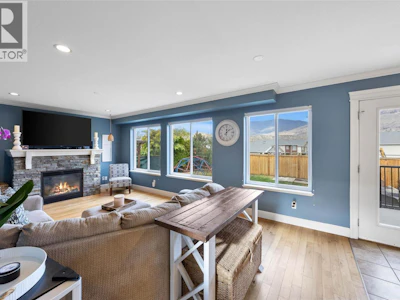 8910 Badger Drive - 4