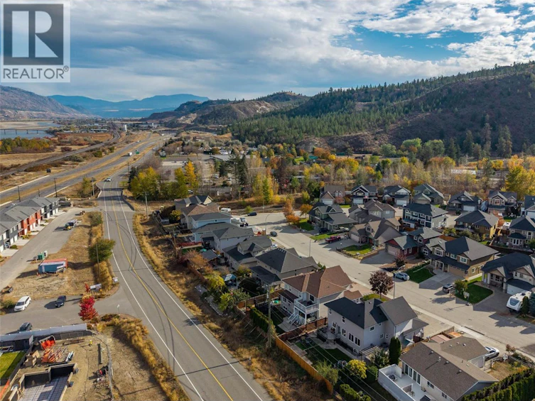 8910 Badger Drive, Kamloops, BC, V2C 6V2 - 42