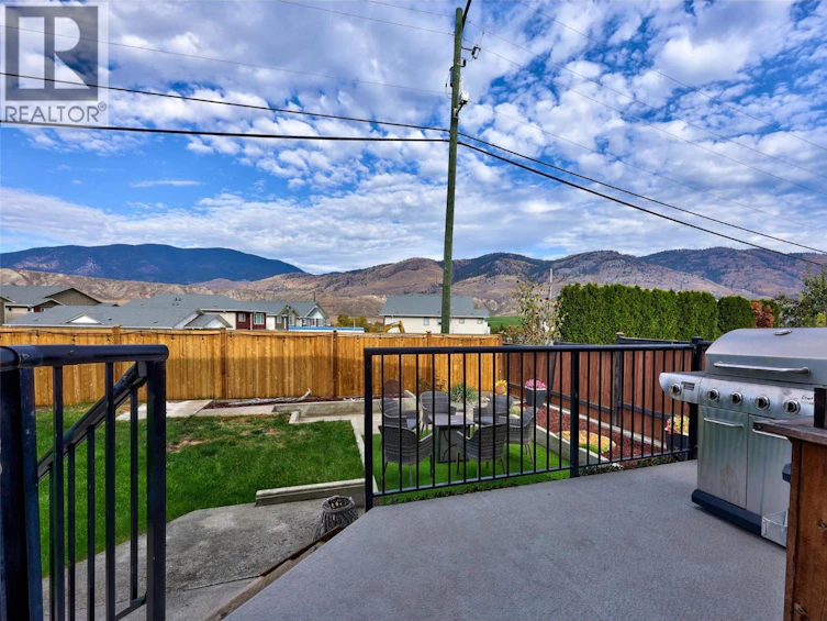 8910 Badger Drive, Kamloops, BC, V2C 6V2 - 10