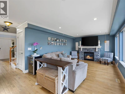 8910 Badger Drive - 5
