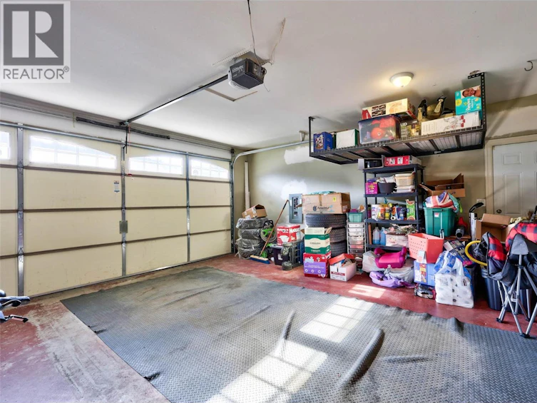 8910 Badger Drive, Kamloops, BC, V2C 6V2 - 37