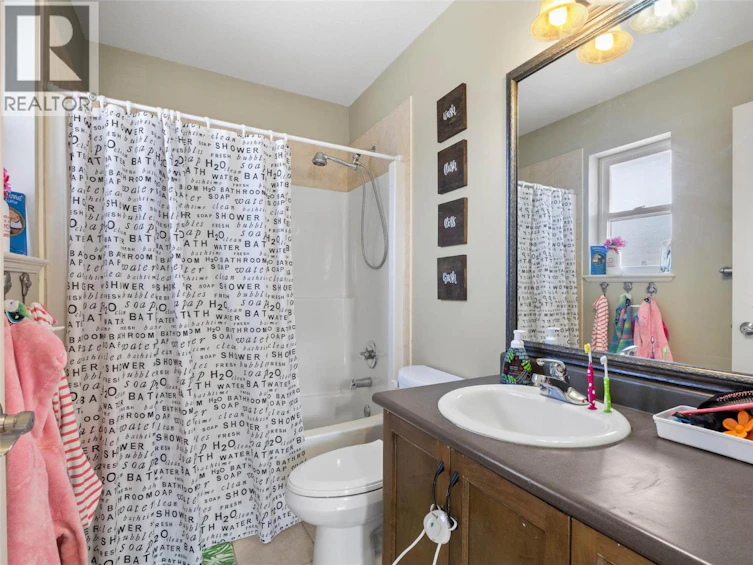 8910 Badger Drive, Kamloops, BC, V2C 6V2 - 26