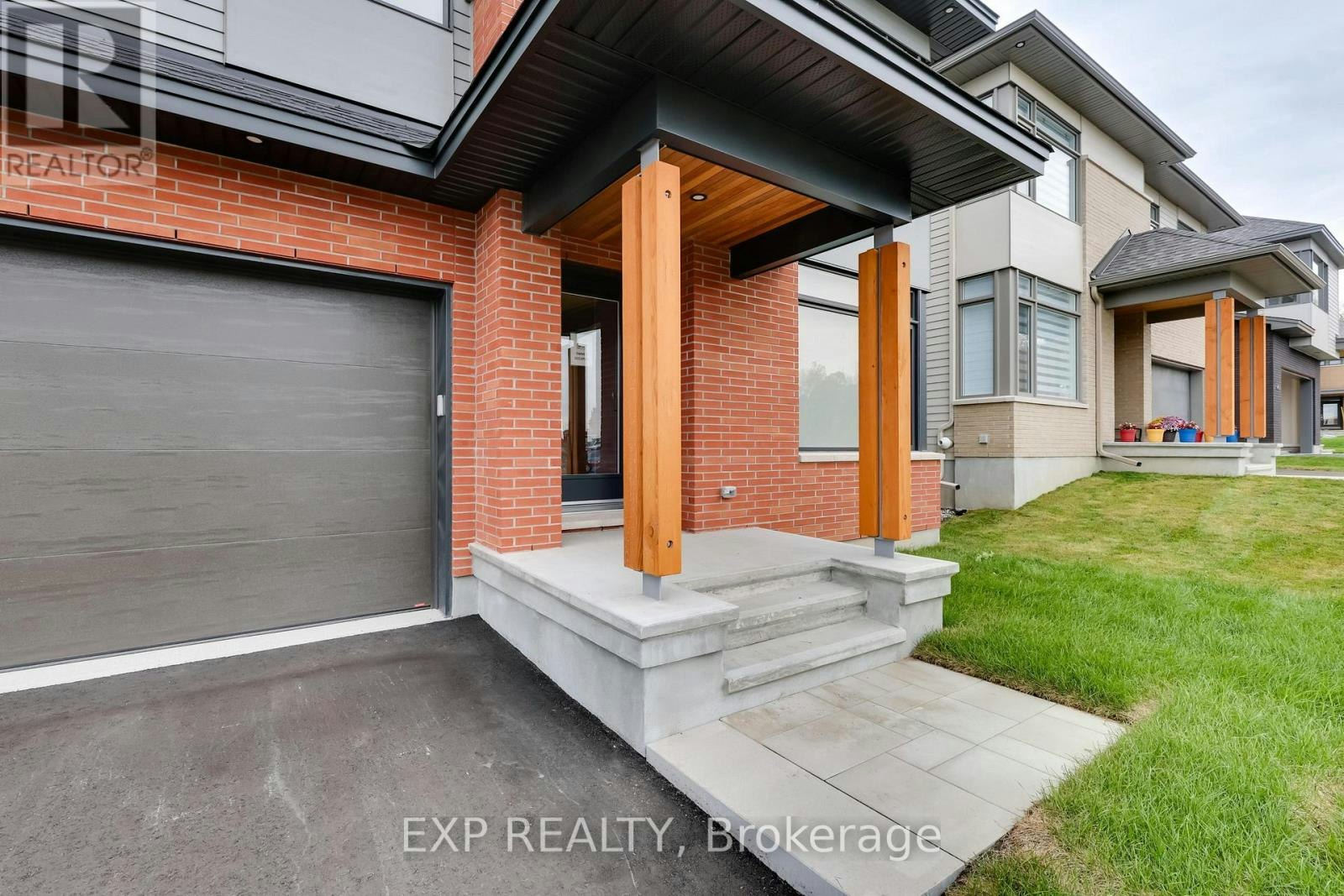 405 Point Grey Terrace, Ottawa, ON, K2K 0M5 - 3