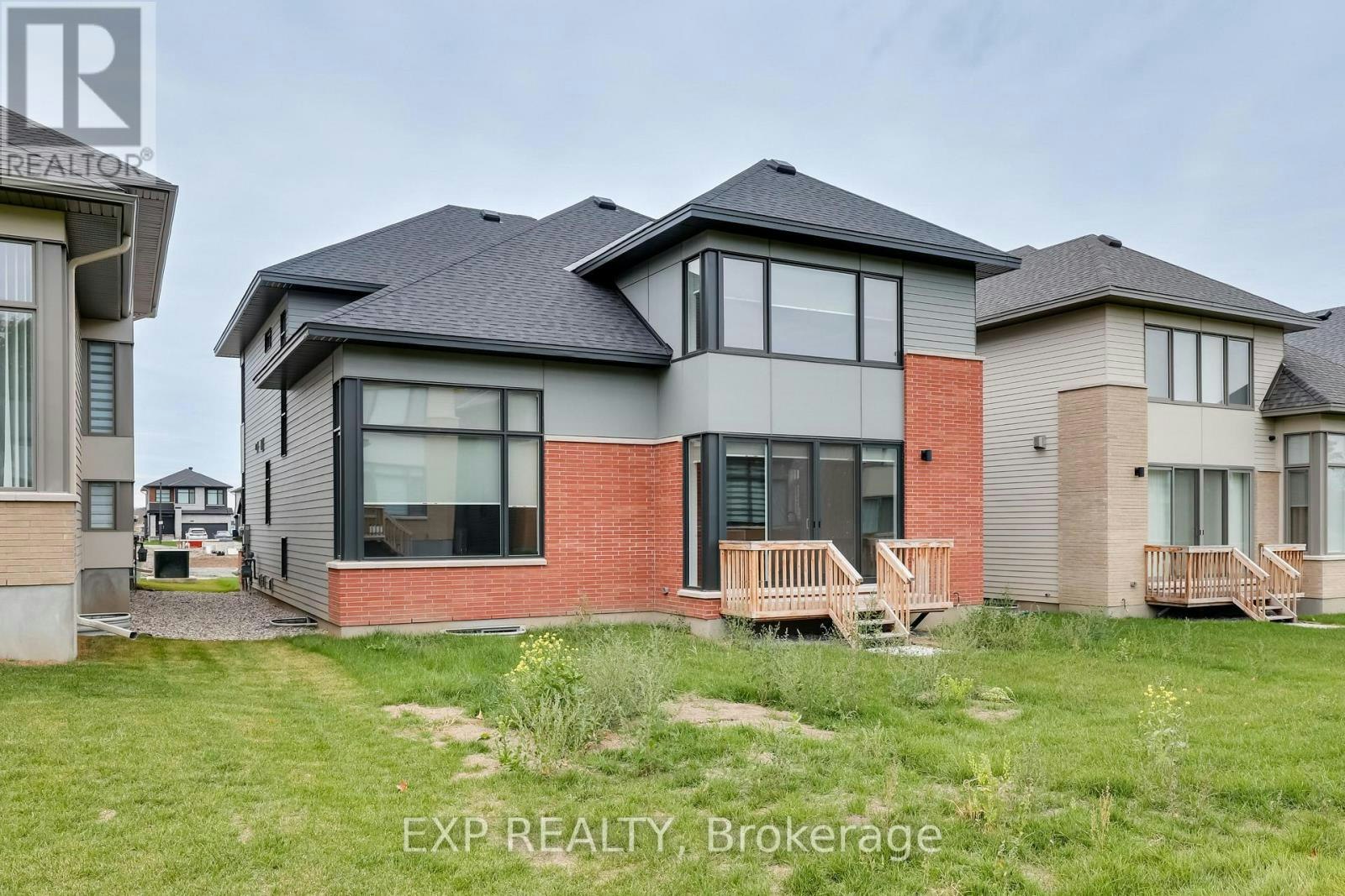 405 Point Grey Terrace, Ottawa, ON, K2K 0M5 - 2
