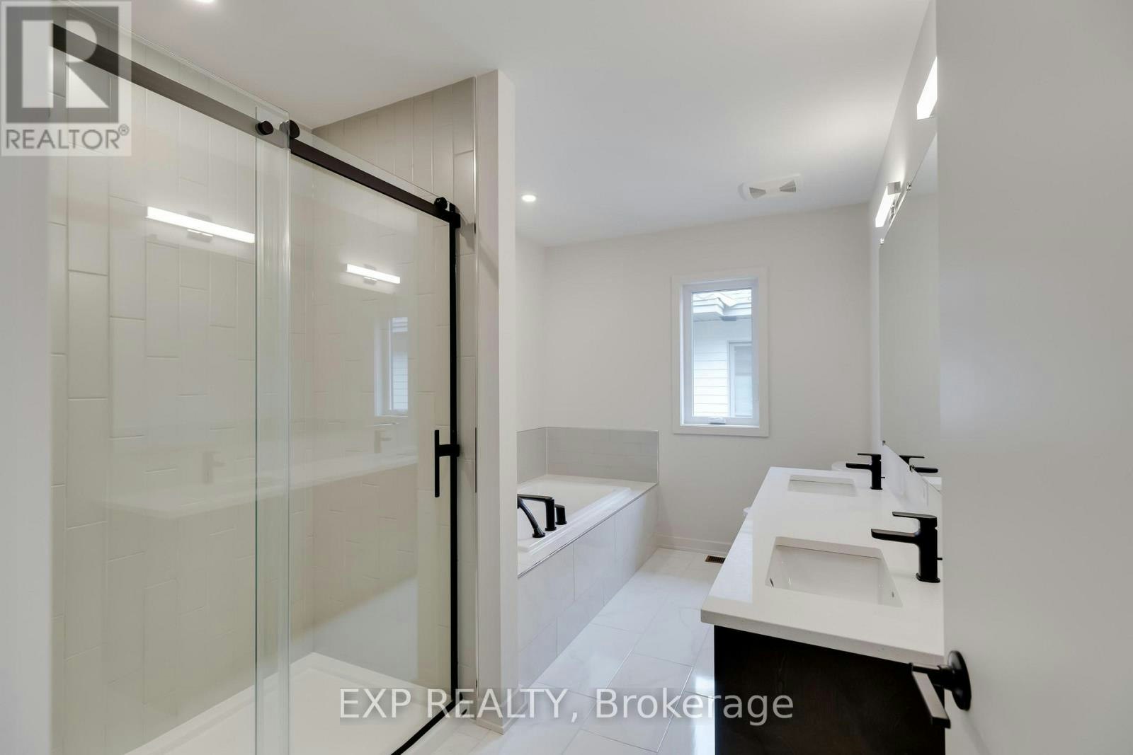 405 Point Grey Terrace, Ottawa, ON, K2K 0M5 - 18