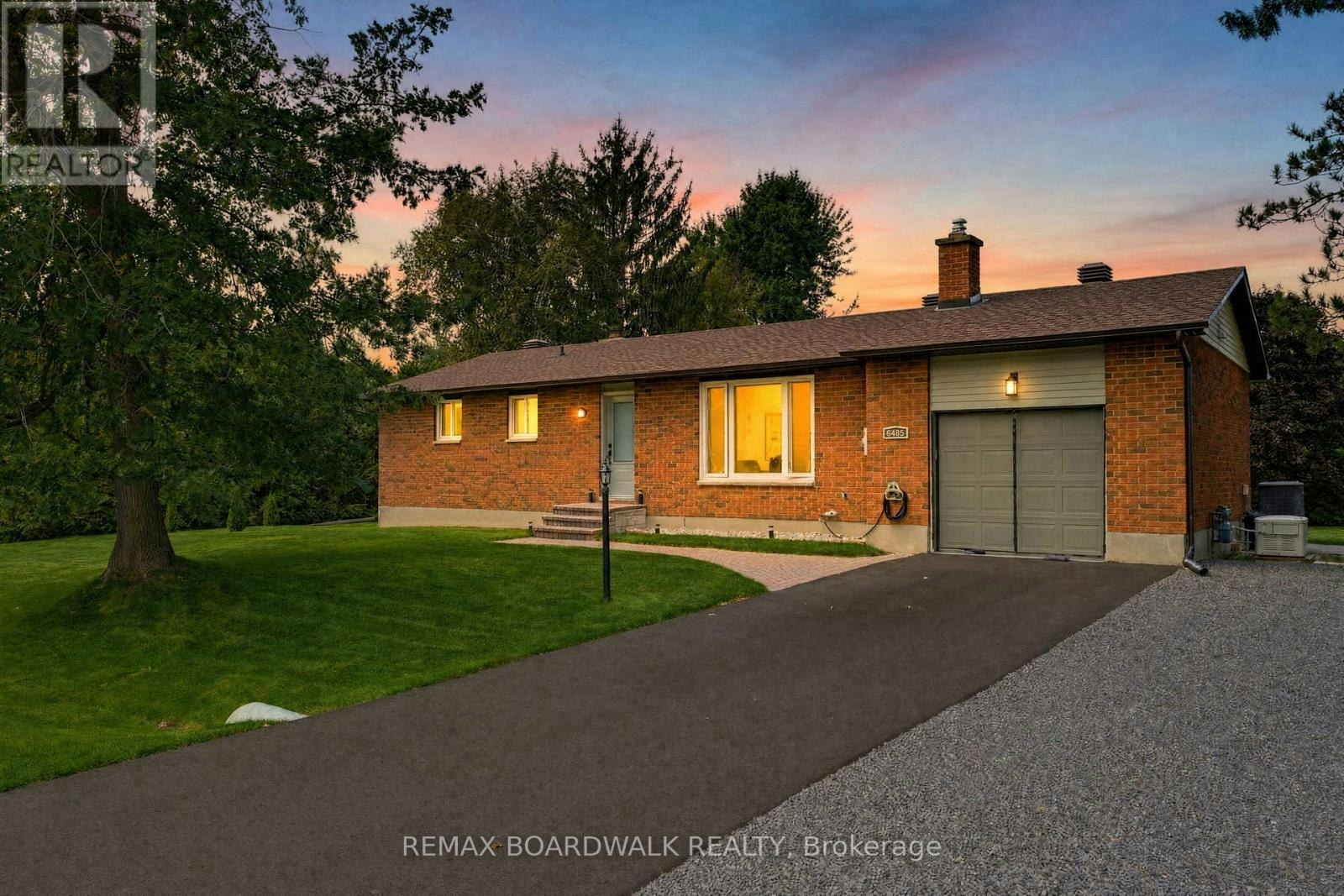 6485 Doctor Blair Crescent, Ottawa, ON, K0A 2T0
