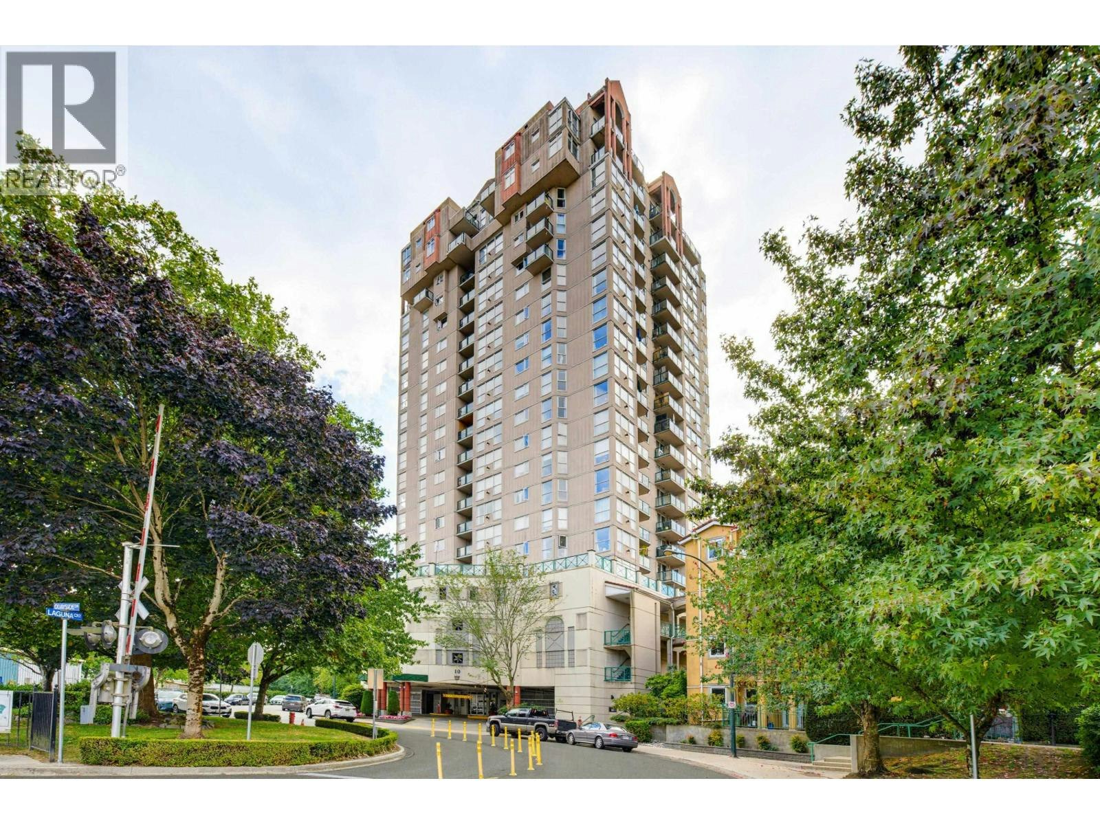 2205-10 Laguna Court, New Westminster, BC, V3M 6W3