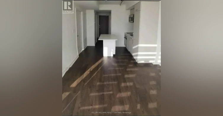 712-27 Bathurst Street, Toronto, ON, M5V 0R1 - 4