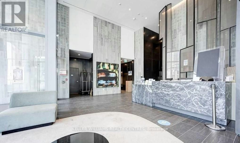 712-27 Bathurst Street, Toronto, ON, M5V 0R1 - 3