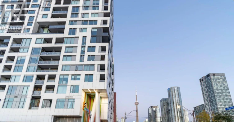 712-27 Bathurst Street, Toronto, ON, M5V 0R1 - 2