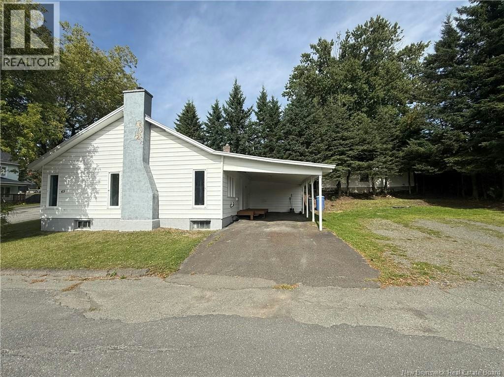 45 42e Avenue, Edmundston, NB, E3V 3A6