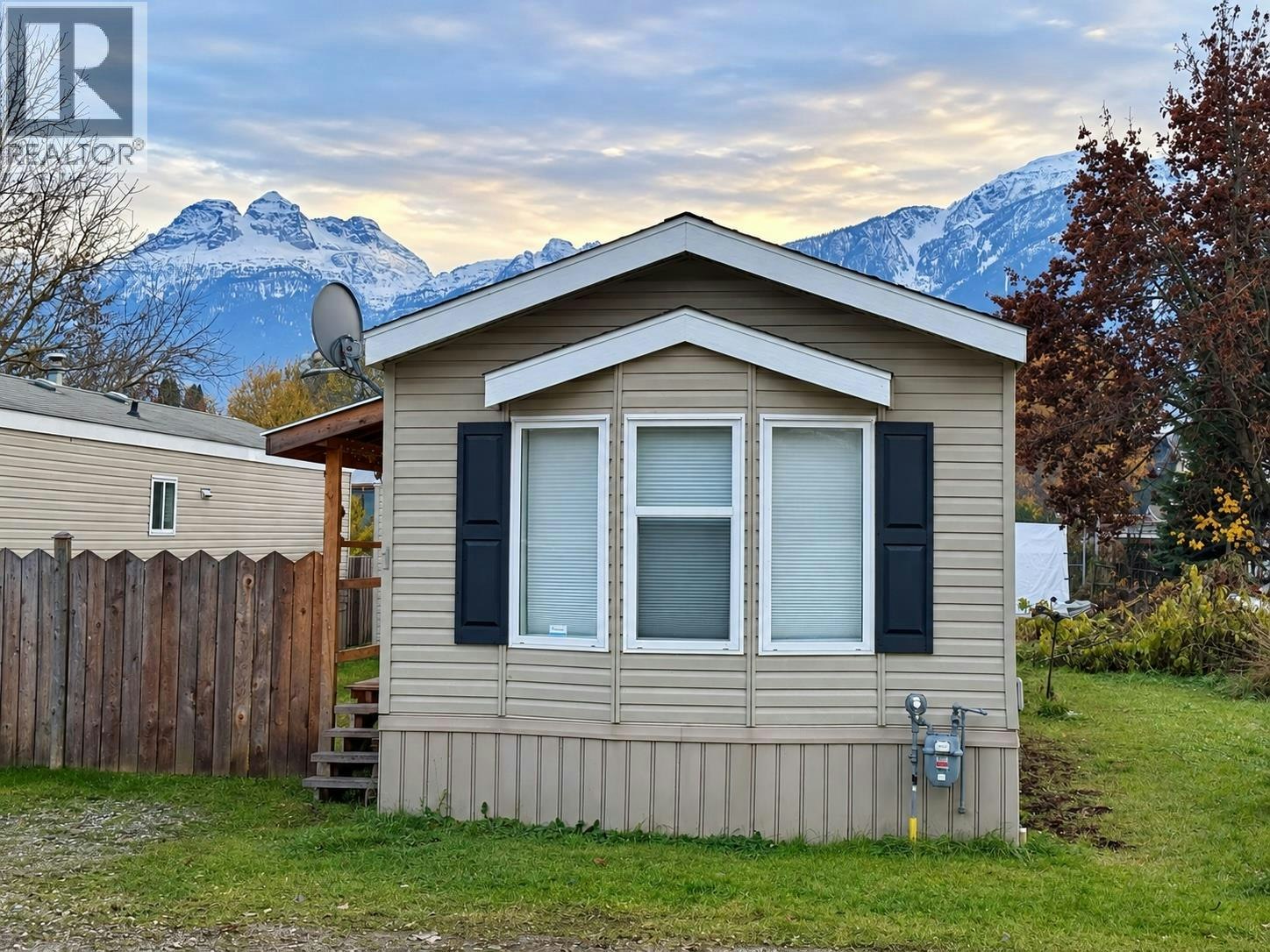 1-318 Humbert Street, Revelstoke, BC, V0E 2S0