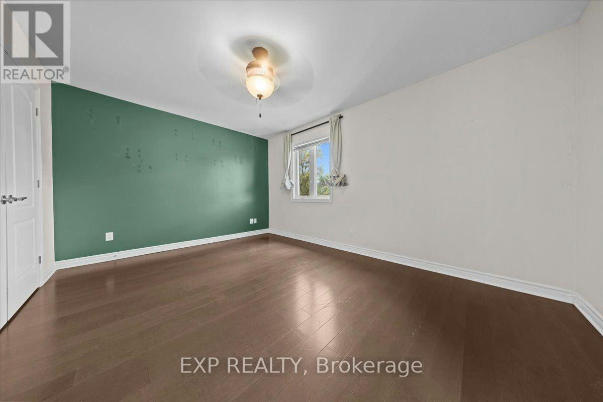 202-245 Equinox Drive E, Russell, ON, K0A 1W0 - 27
