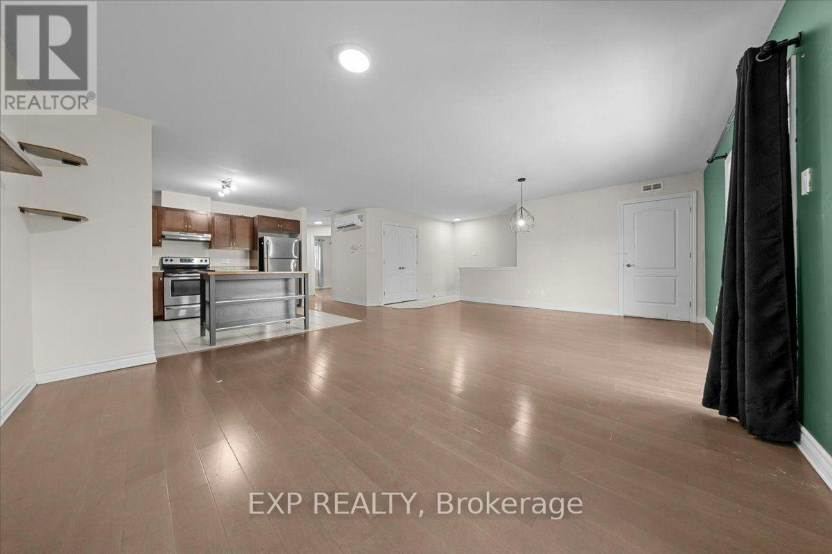 202-245 Equinox Drive E, Russell, ON, K0A 1W0 - 10