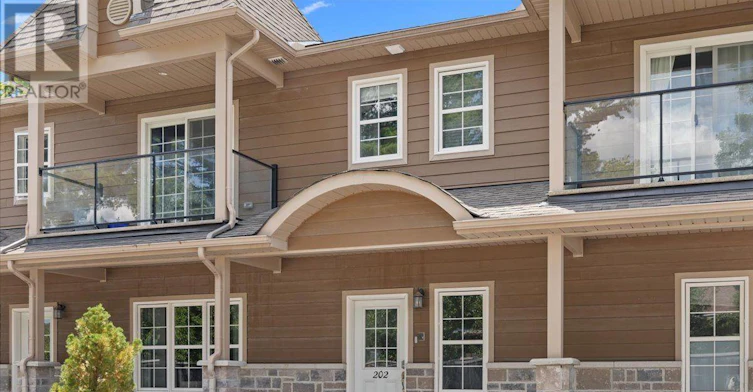 202-245 Equinox Drive E, Russell, ON, K0A 1W0 - 2