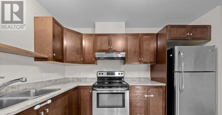 202-245 Equinox Drive E, Russell, ON, K0A 1W0 - 21