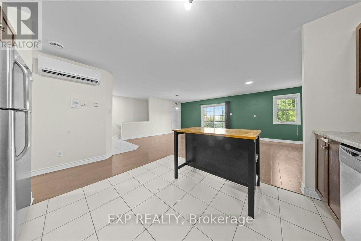 202-245 Equinox Drive E, Russell, ON, K0A 1W0 - 14