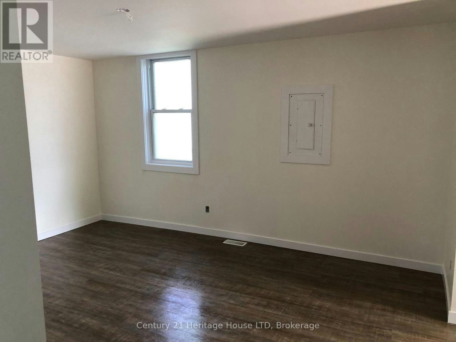 2-28 Princess Street, Fort Erie, ON, L2A 1V6 - 5