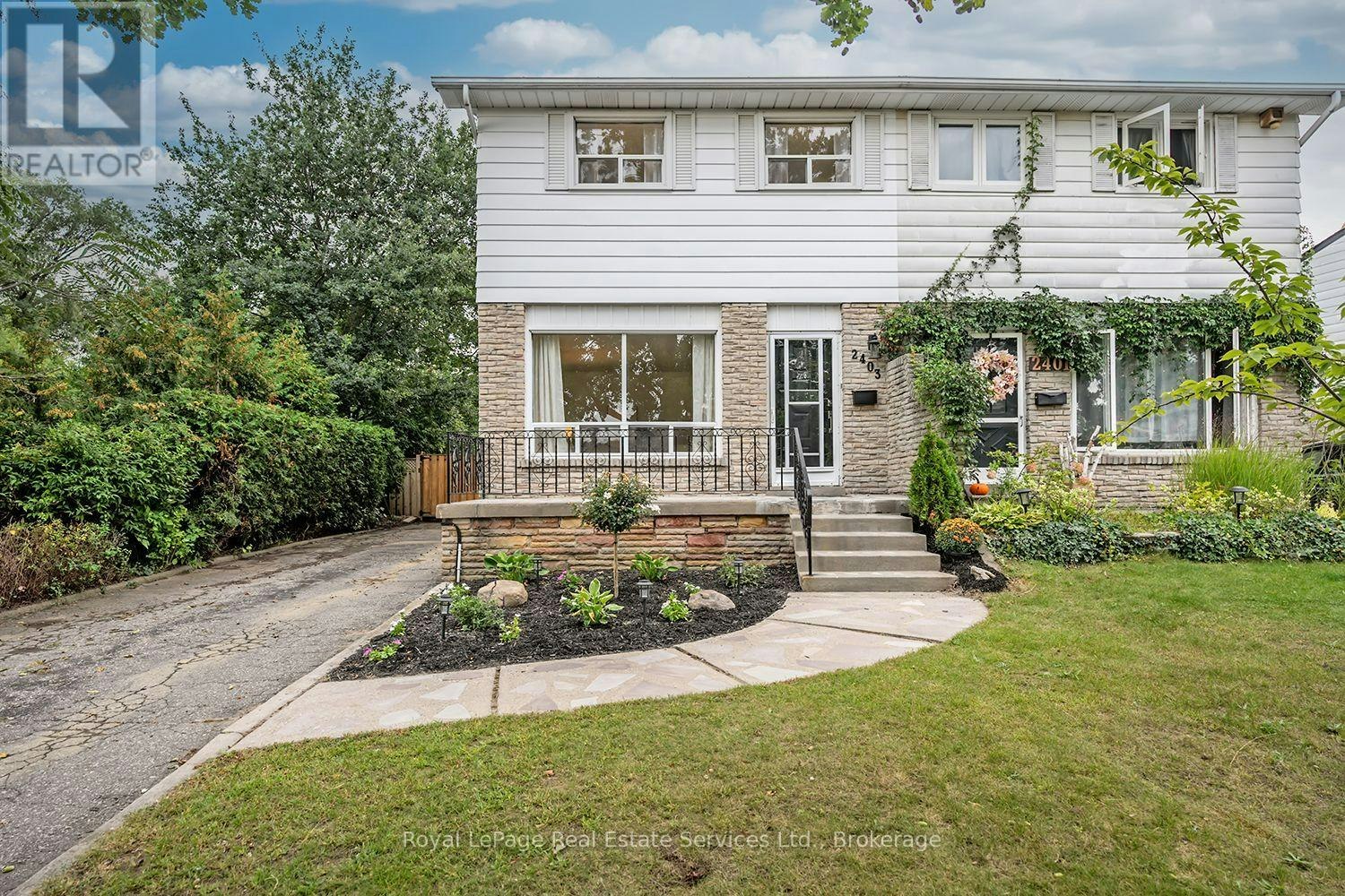 2403 Delkus Crescent, Mississauga, ON, L5A 1K8