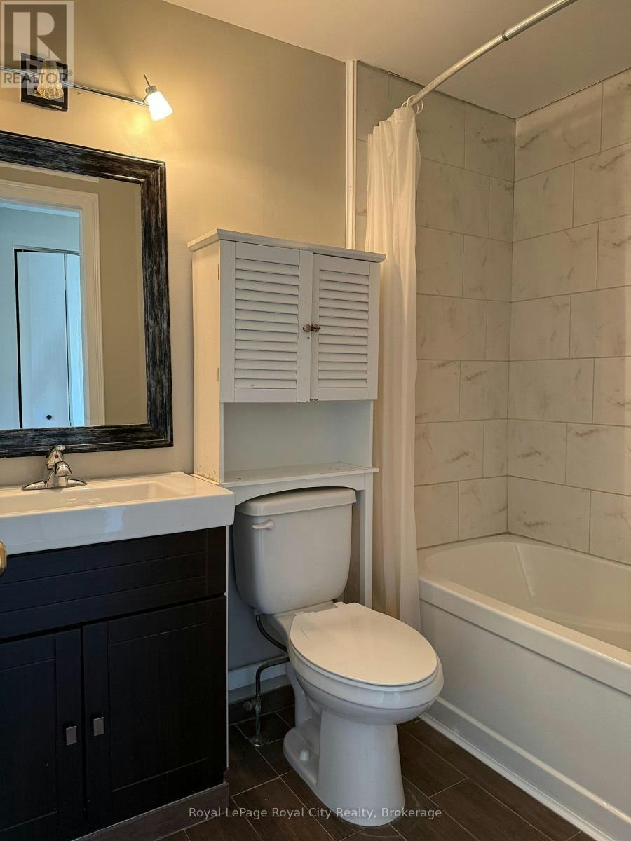 93-240 London Road W, Guelph, ON, N1H 8N8 - 9