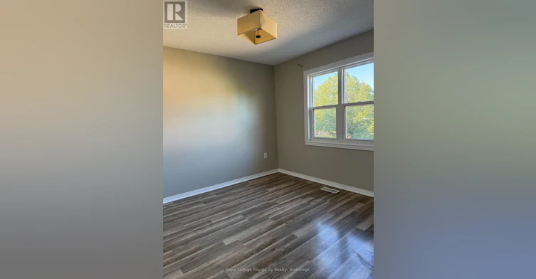 93-240 London Road W, Guelph, ON, N1H 8N8 - 6
