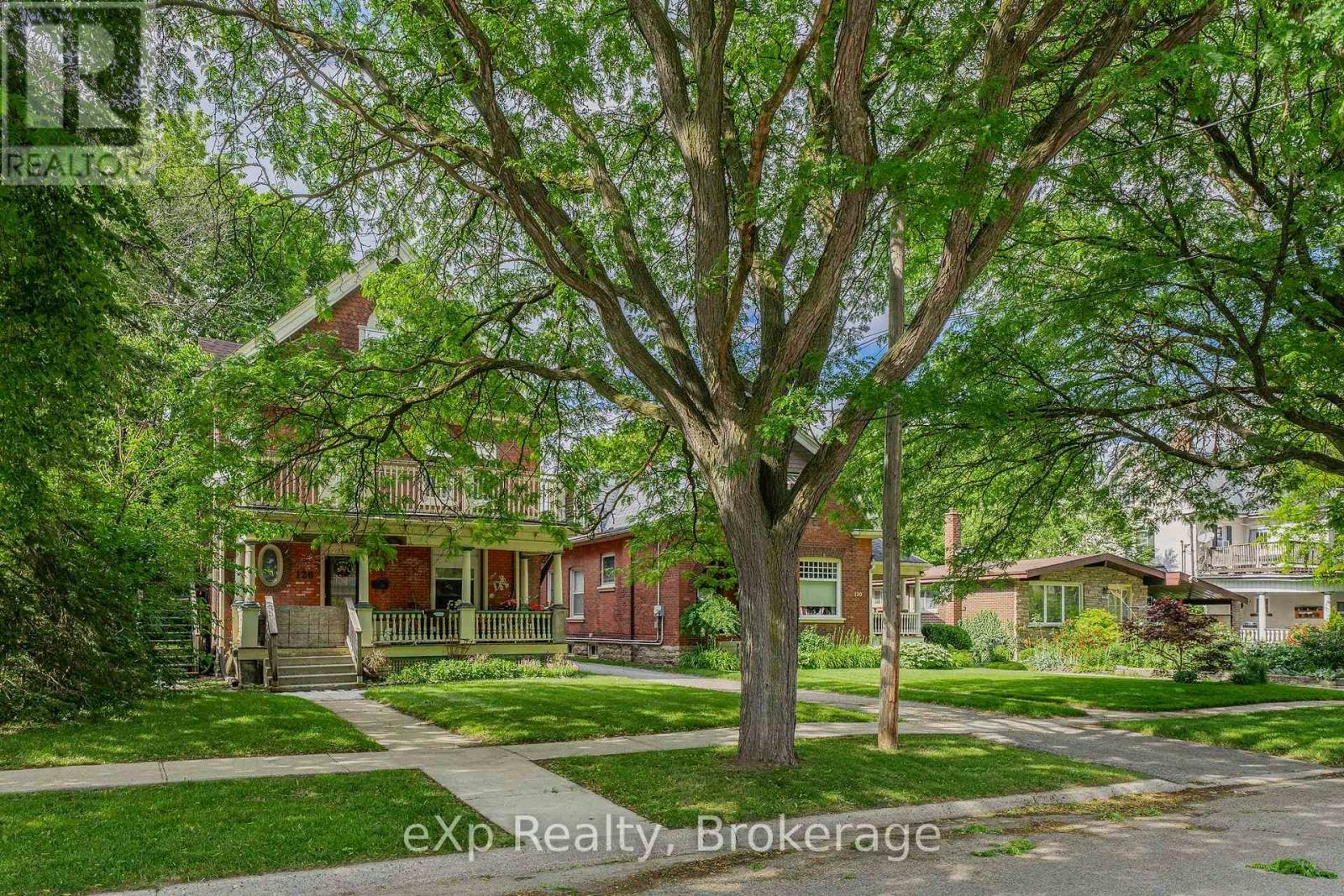 126 Chatham Street, Brantford, ON, N3S 4G4