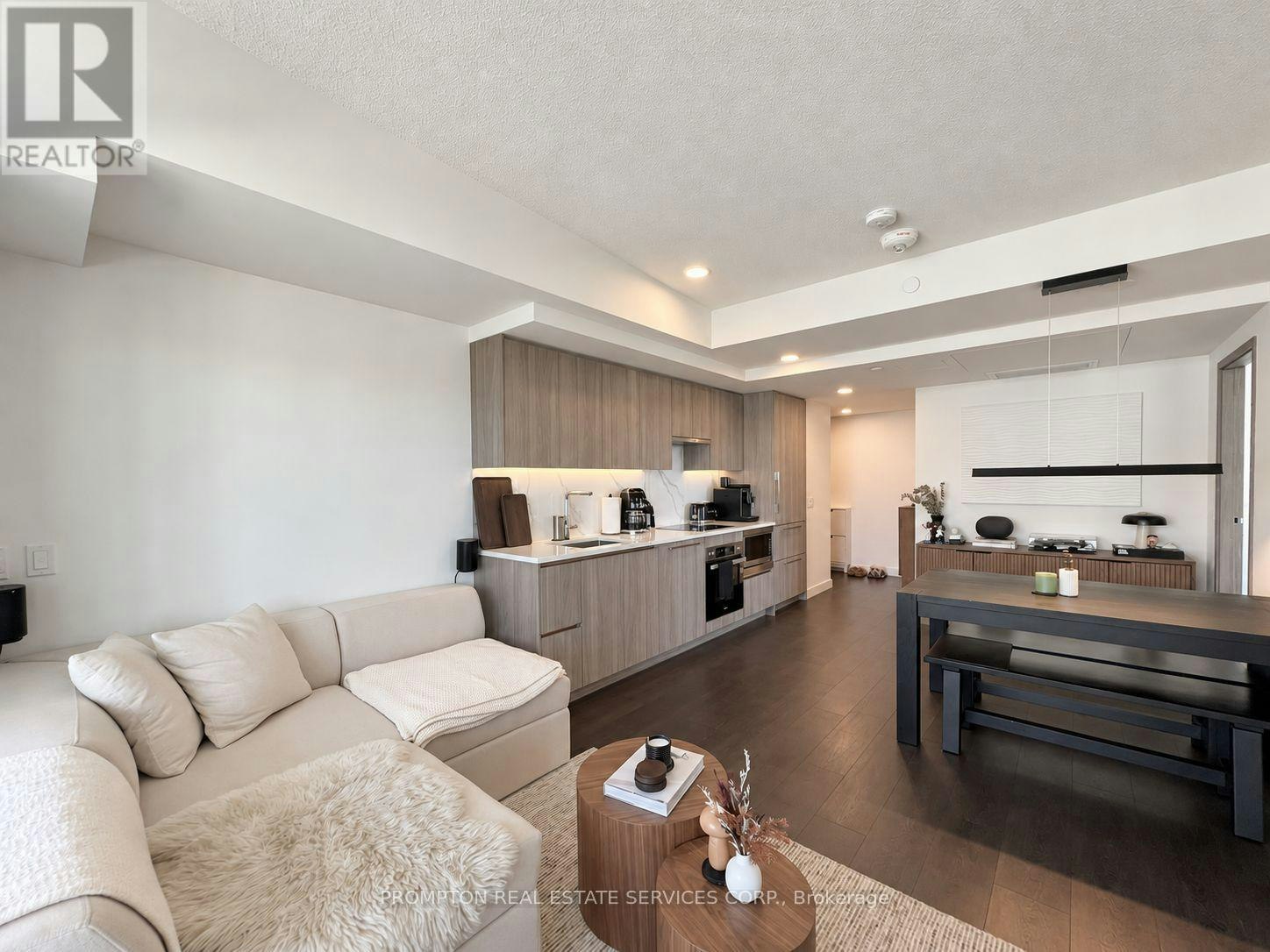 2903-3 Concord Cityplace Way, Toronto, ON, M5V 0X4 - 6
